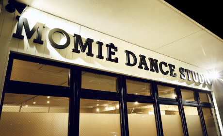 MOMIE DANCE STUDIO　スタジオ入り口外観